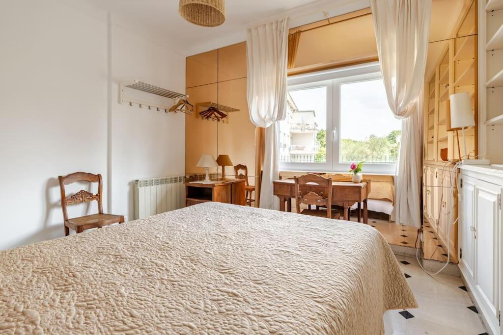 Lx -10m To Downtown,14 Ppl,heatable Pool And Lift Villa